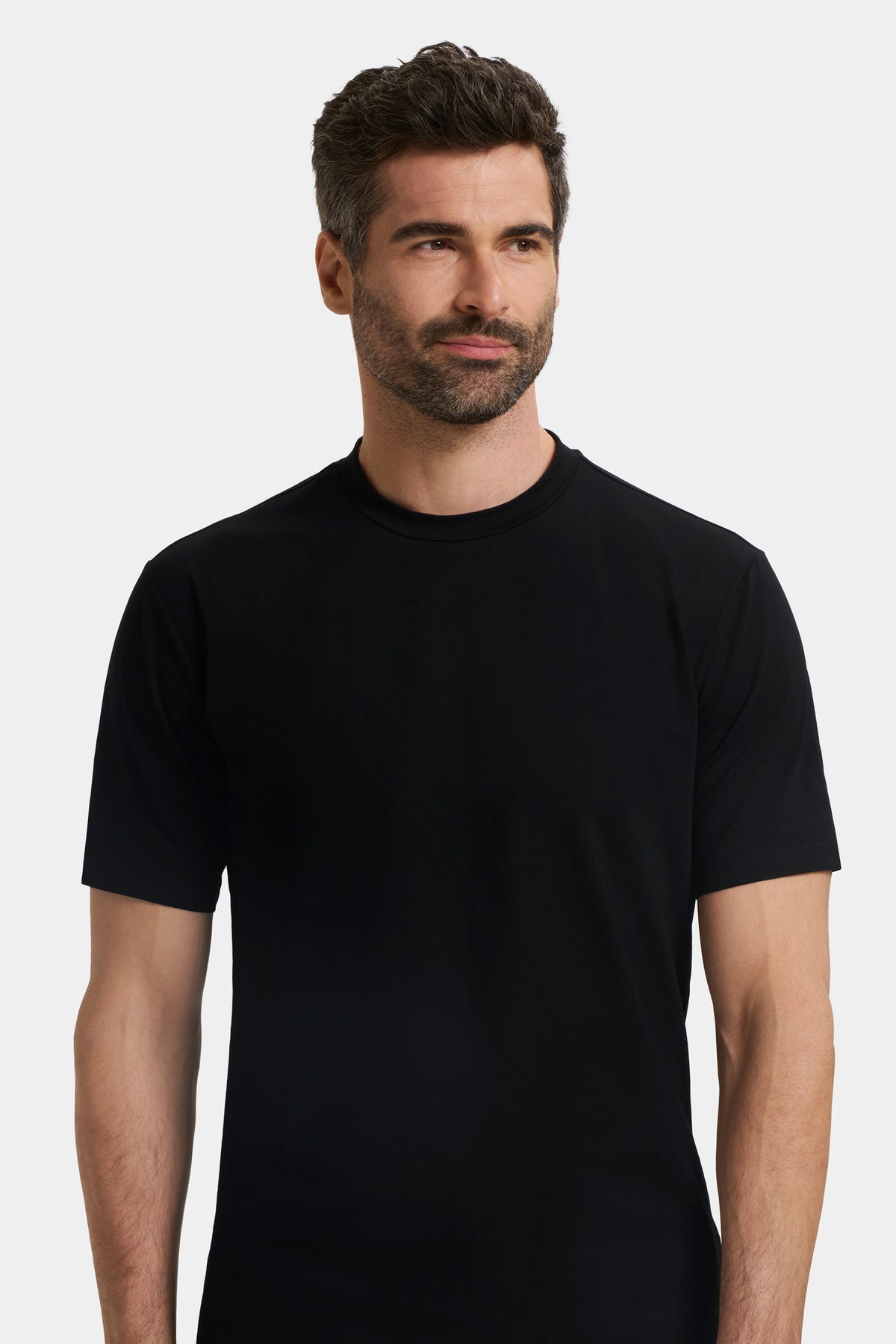 THE ESSENTIAL SLIM T-SHIRT