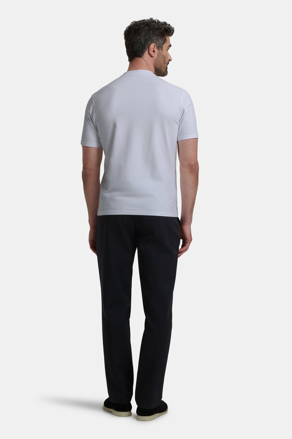 THE ESSENTIAL SLIM T-SHIRT