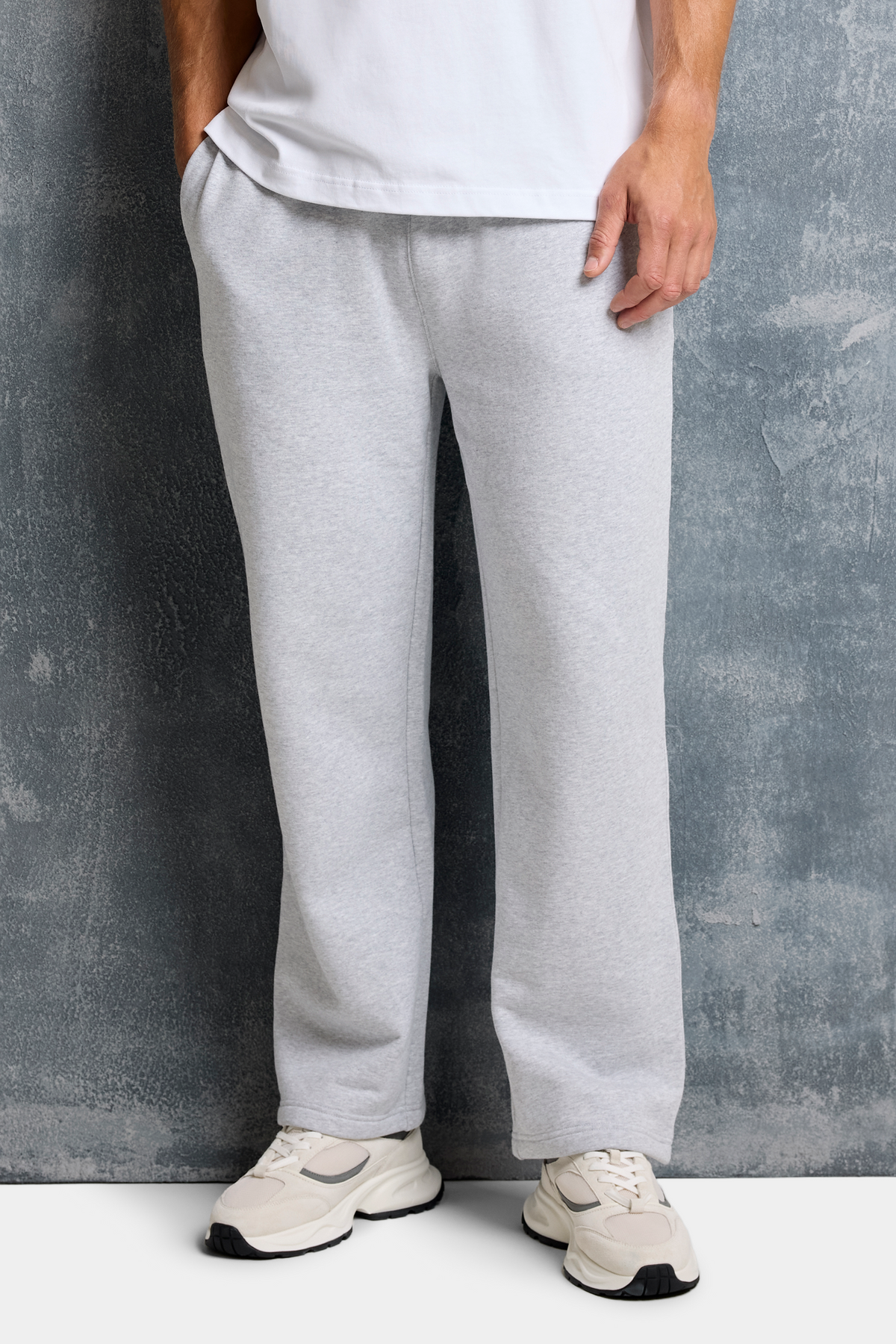 THE MILAN JOGGER