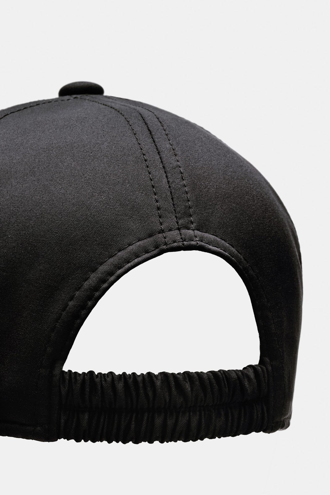 THE LOGO TECH CAP