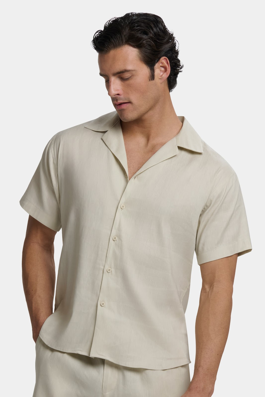 THE LINEN SET