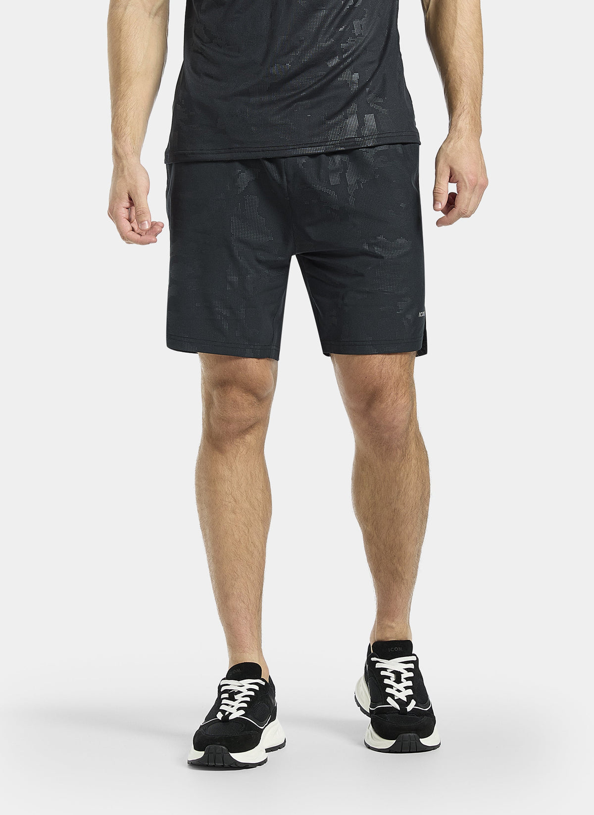 THE ACTIVE CAMO 7" SHORTS