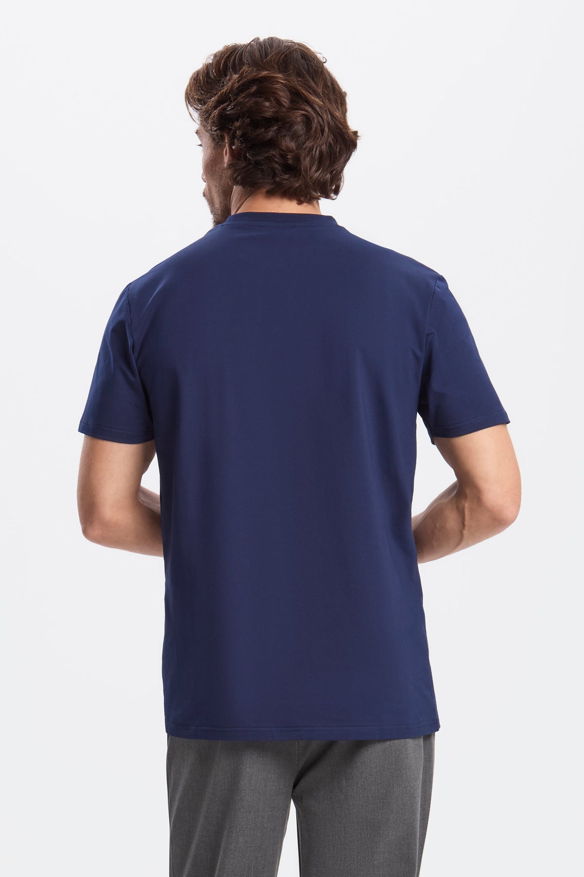 THE REGULAR T-SHIRT